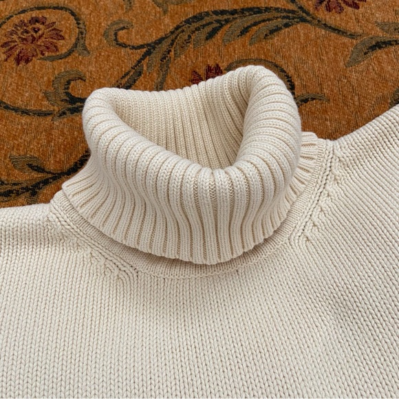 Ralph Lauren Snowflake Sweater, Warm + Cozy - Picture 8 of 13